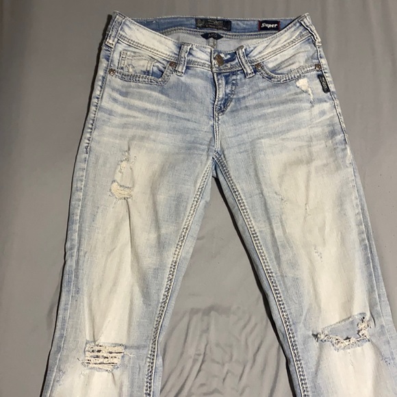 Silver Light Wash Jeans - Picture 3 of 4